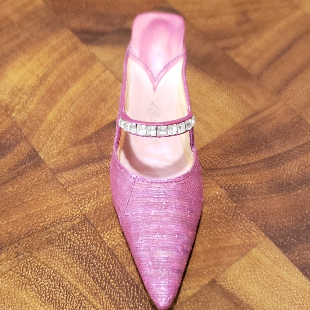 Just the Right Shoe,  Evening Serenade, 25196, 2002